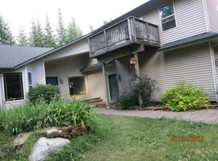 24214 N McKenzie Dr, Rathdrum, ID 83858