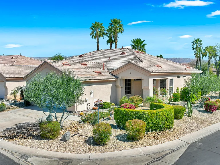 43696 Old Troon Ct — Photo 27
