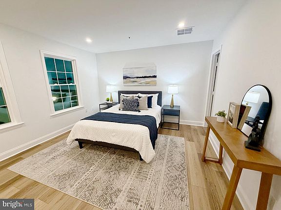 3rd image of 2941 Hobblebush Ct