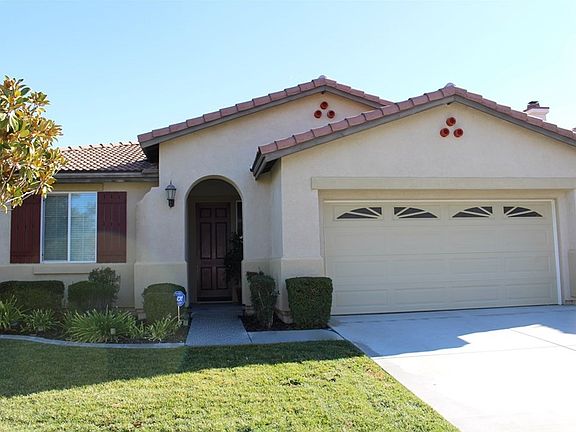 3rd image of 26818 Silver Spur Ct