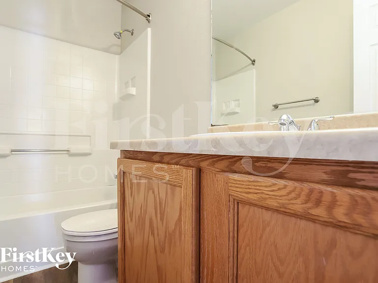 7498 S Norfolk Way — Photo 12