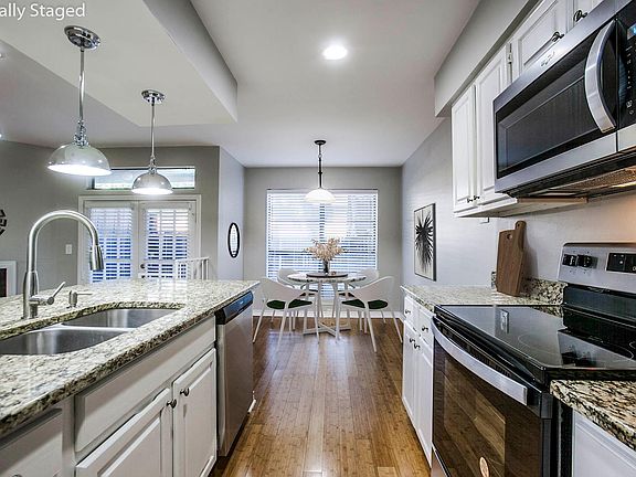 3rd image of 7525 Holly Hill Dr APT 43