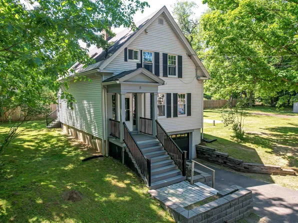 5 Fair Street, Franklin, NH 03235