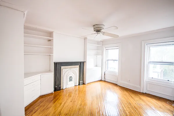 Rented by Twyford Real Estate | media 34