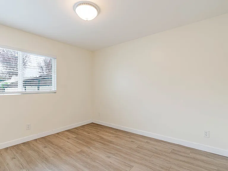 6539 Coldwater Canyon Ave — Photo 6