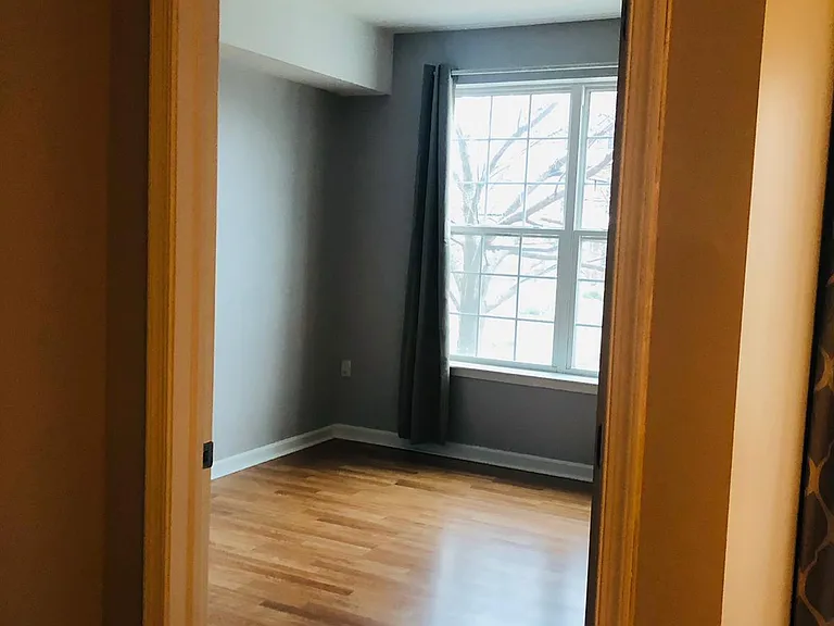 713 Liberty Ct #713 — Photo 5