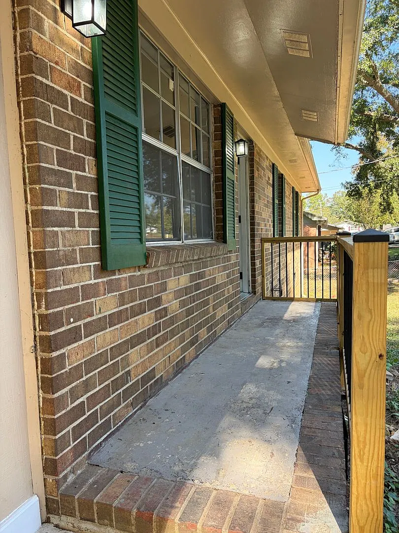 Spacious 3-Bedroom, 1.5-Bathroom Home for Rent in Eastaboga, AL — Photo 4