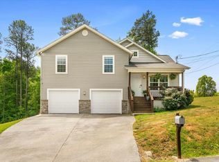 397 Woodlawn Ave, Dalton, GA 30721