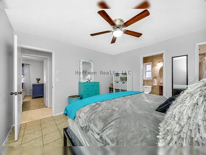 11414 Walsingham Rd — Photo 15