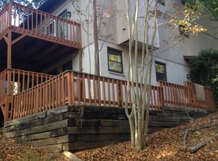 2709 Woodlore Trl, Winston Salem, NC 27103