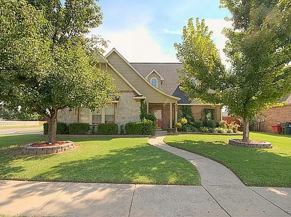 8809 N 137th Ave E, Owasso, OK 74055