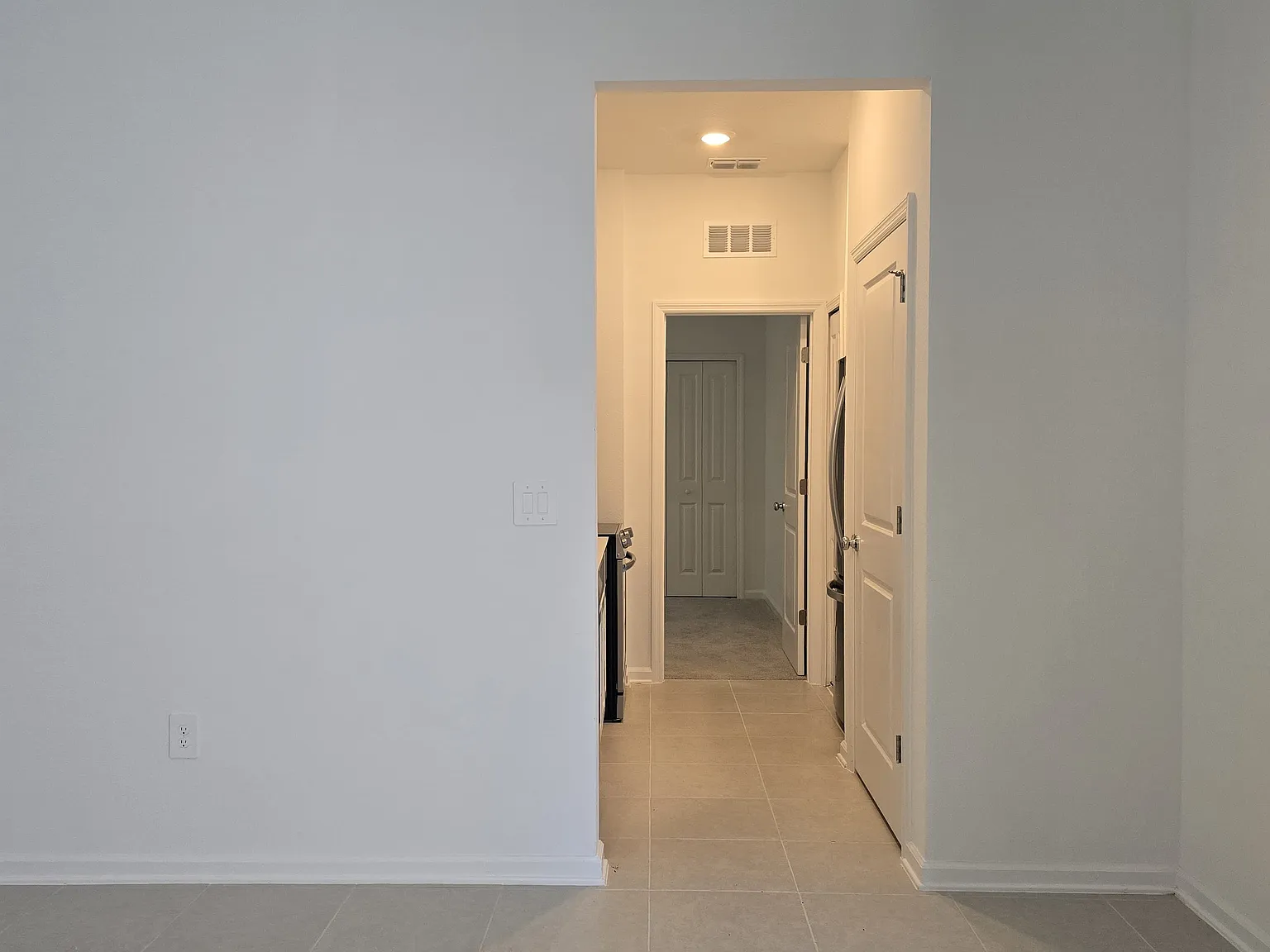 1 bed, 512 sqft, $1,500 — Photo 3