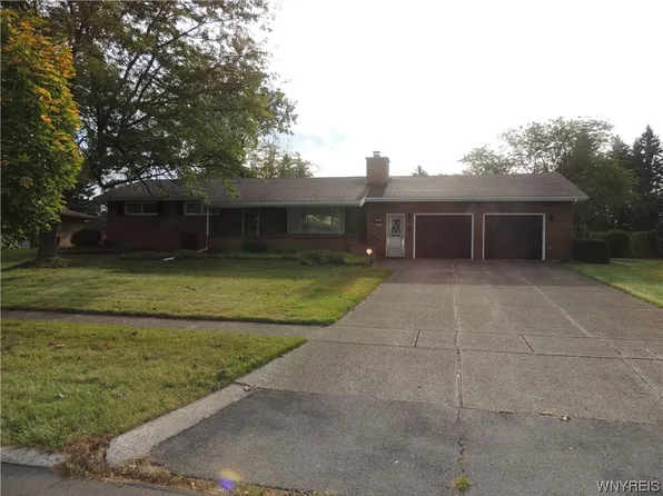 23 Constance Ln, Cheektowaga, NY 14227