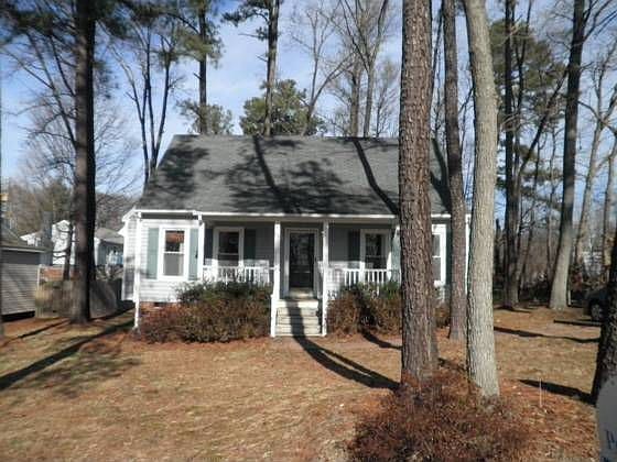1st image of 202 Lakeside Blvd
