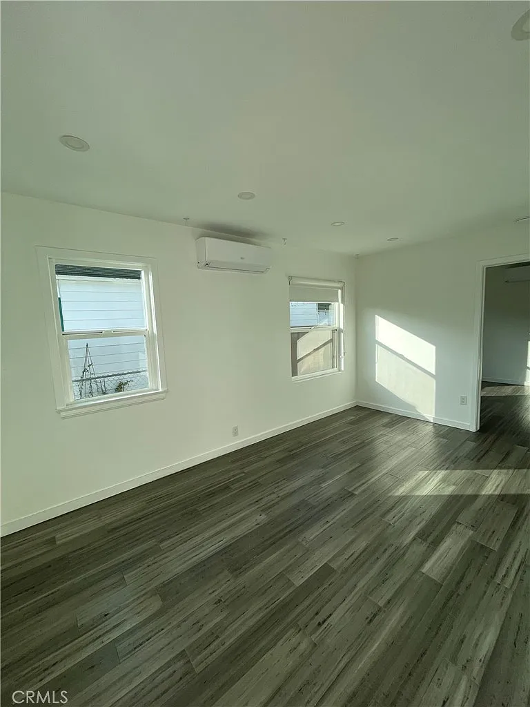 1 bed, 550 sqft, $1,995 — Photo 3