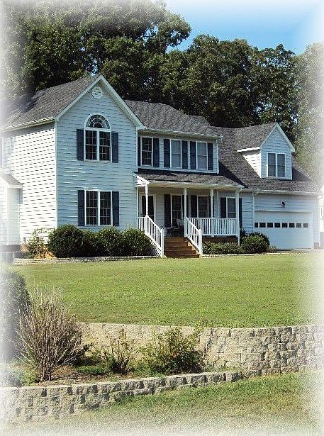 Exterior, Corner Lot
