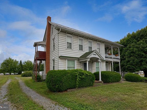 2nd image of 2167 Main St #2169