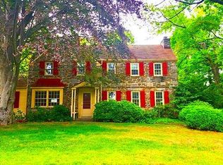 1205 Fairacres Rd, Jenkintown, PA 19046