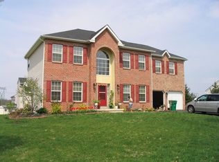 123 Newport Ln, North Wales, PA 19454