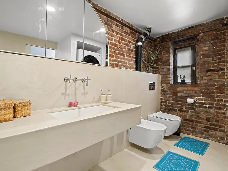 147 Metropolitan Ave #2 — Photo 20
