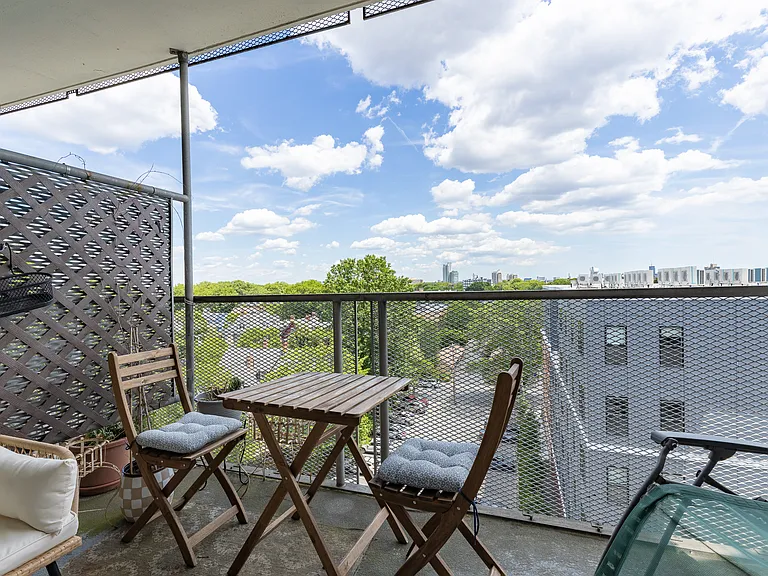 19 Winchester St #806 — Photo 9