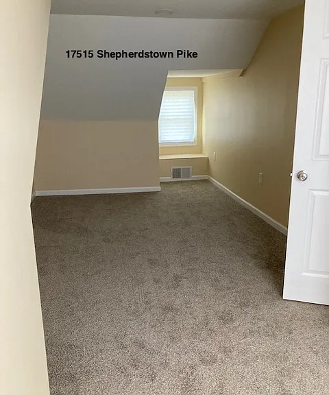 Upstairs Bedroom 2