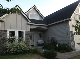 25210 Heavenly Ln, Veneta, OR 97487