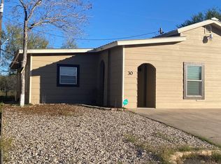 30 Redbud St, Brackettville, TX 78832