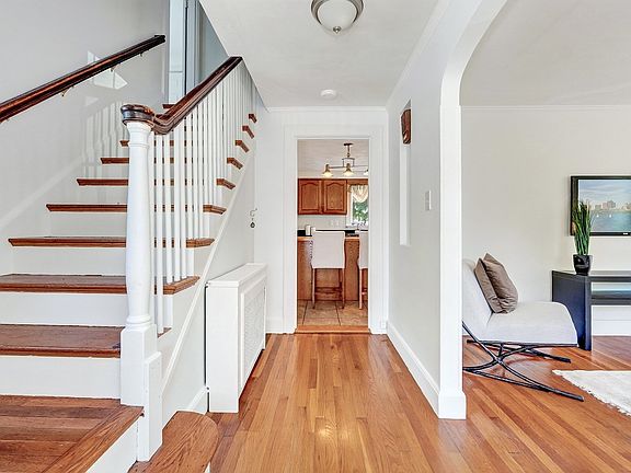 3rd image of 37 Norman Rd