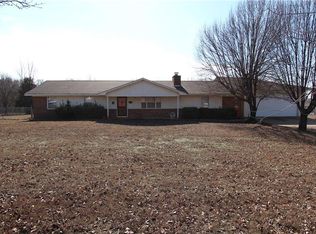 2715 Old Uniontown Rd, Van Buren, AR 72956