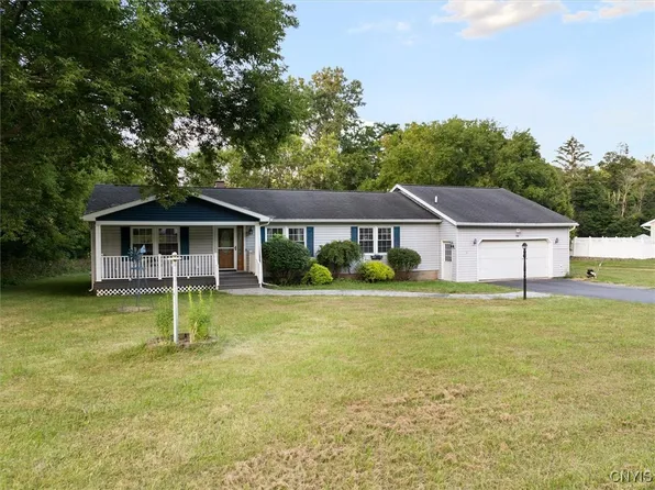 84 Norton Ave, Clinton, NY 13323