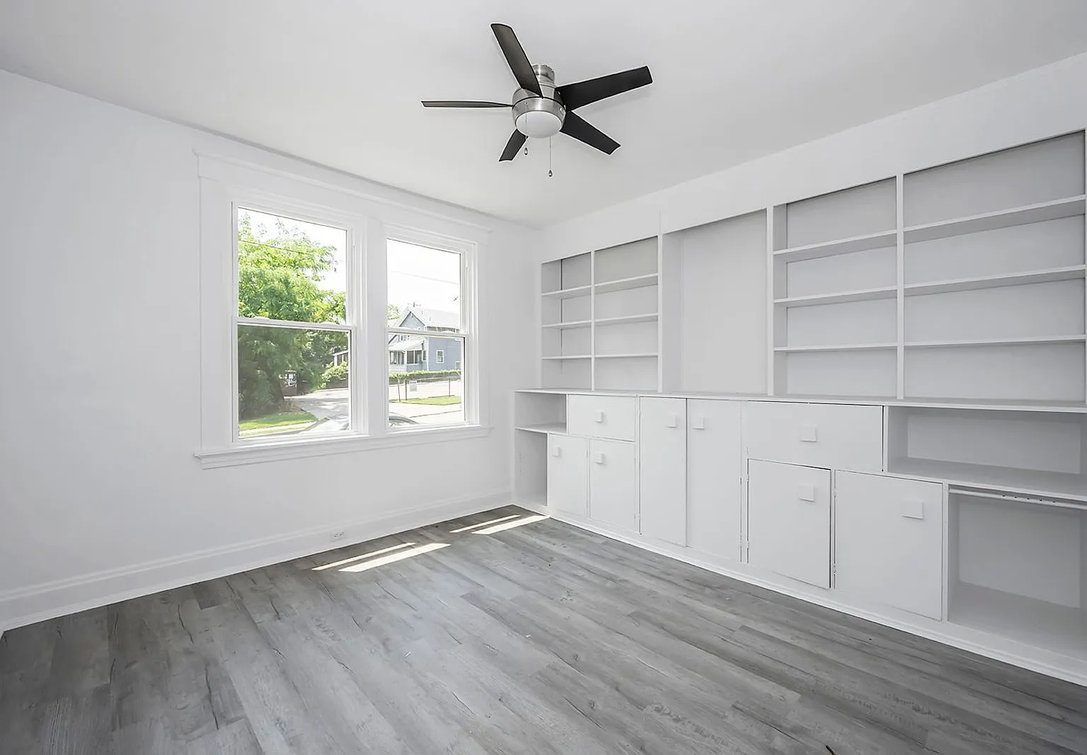 2 bed, 1.0 bath, 750 sqft, $1,545 — Photo 3