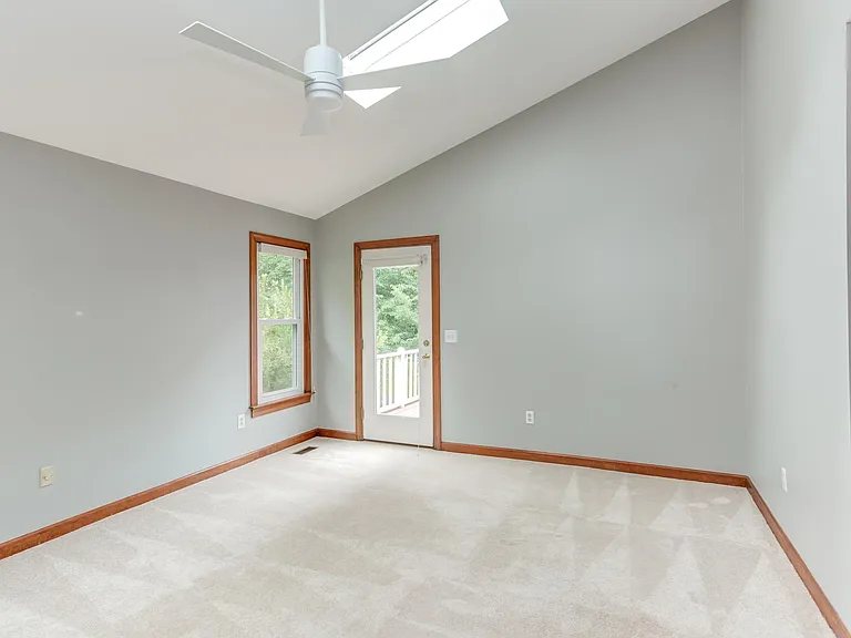 1777 Dunmore Pl — Photo 16