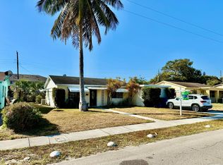 137 W 34th St, Riviera Beach, FL 33404
