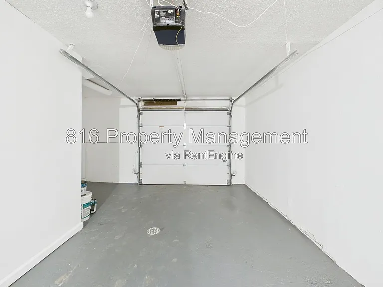 7030 Ewing Ave #7028 — Photo 24