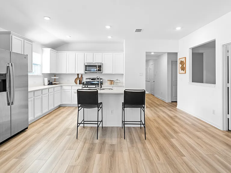 1204 Nuevo Rancho Ln — Photo 11