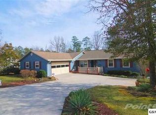 1608 Canterbury Downs Rd, Sevierville, TN 37862