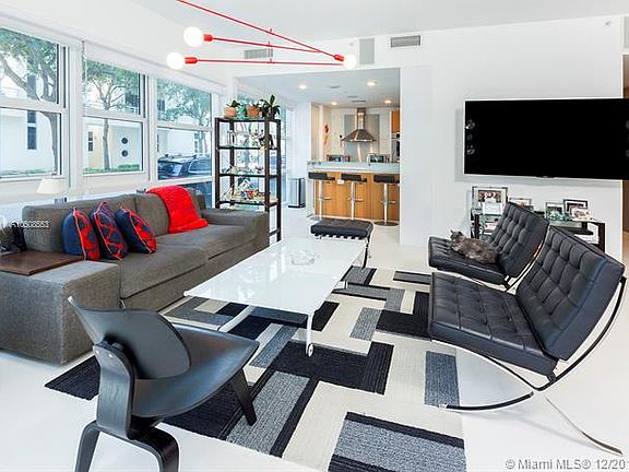 4th image of 6103 Aqua Ave APT 107