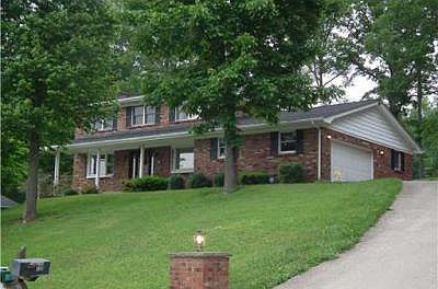 Beautiful, well kept home