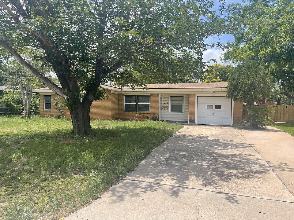 1st image of 770 Redwood Dr