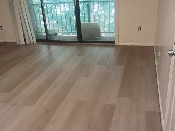 36 Federal Ct #36, Absecon, NJ 08205