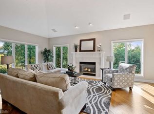 5045 Park Ter, Edina, MN 55436