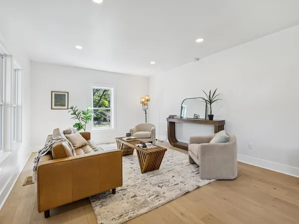 923 Currey Rd, Nashville, TN 37217