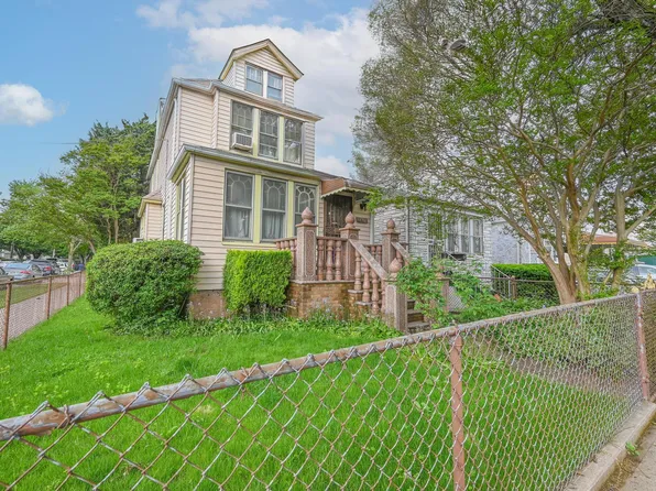 139-01 Linden Boulevard, South Ozone Park, NY 11436