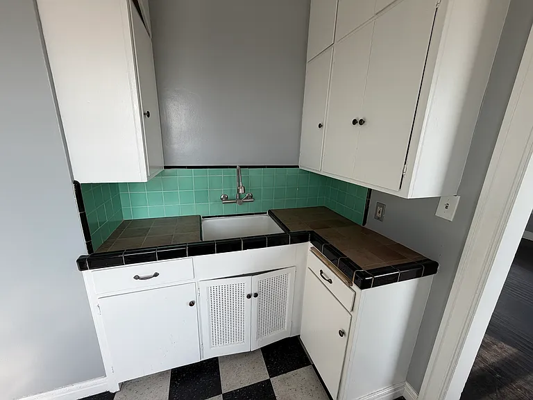 Eden Square Apartments — Photo 68