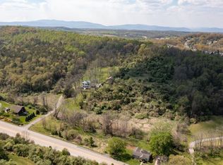 496 Old Greenville Rd, Staunton, VA 24401