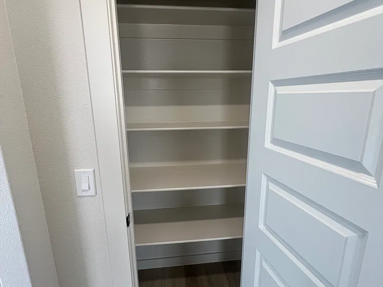 13815 Gary Ave — Photo 8