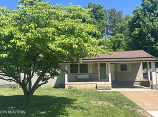 525 Taliwa Dr, Knoxville, TN 37920