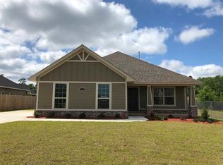 7371 Farmers Rd, Pensacola, FL 32526