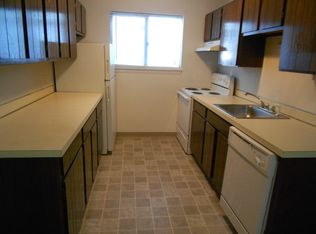 1120 Village Walk, Guilford, CT 06437